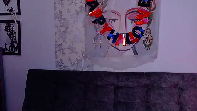 Snapshot of taty_miller chatting on November 2, 2025, 1:24 pm taty miller online show from November 2, 2025, 1:24 pm