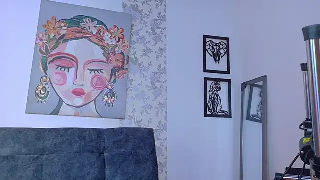 Snapshot of taty_miller chatting on November 7, 2025, 8:20 pm taty miller online show from November 7, 2025, 8:20 pm