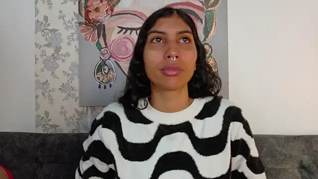 Snapshot of taty_miller chatting on January 12, 2026, 2:22 pm taty miller online show from January 12, 2026, 2:22 pm