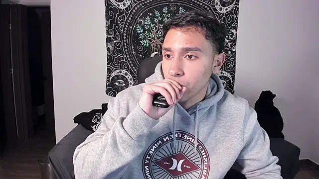 JayMarcos  online show from January 30, 2025, 1:11 am