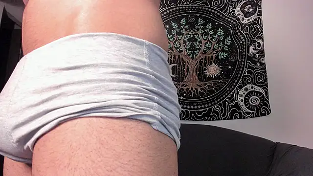 JayMarcos  online show from February 26, 2025, 5:09 am