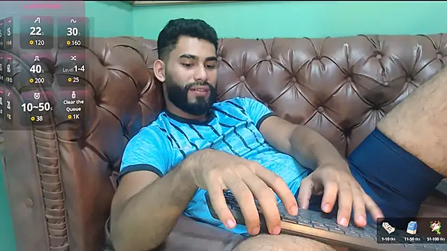 Snapshot of MattewRey chatting on February 4, 2025, 10:24 pm MattewRey online show from February 4, 2025, 10:24 pm