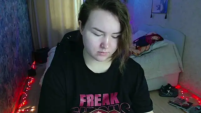 Jenny Fox online show from April 21, 2026, 3:46 am