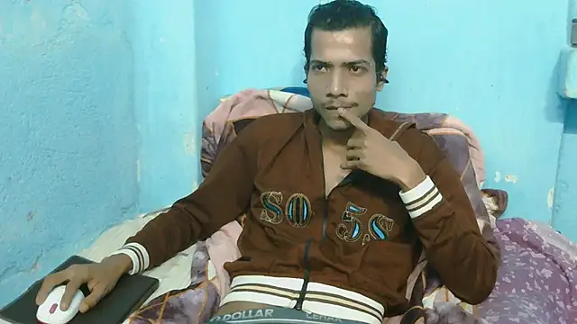 Alex Suman25 online show from December 2, 2025, 5:52 pm