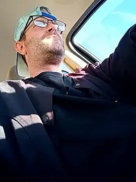 crazycam619 online show from November 7, 2025, 10:43 pm