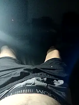 crazycam619 online show from December 22, 2025, 11:07 am