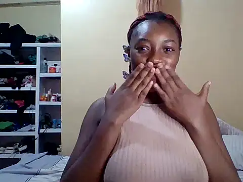 Zara Twilight online show from December 3, 2025, 12:07 am