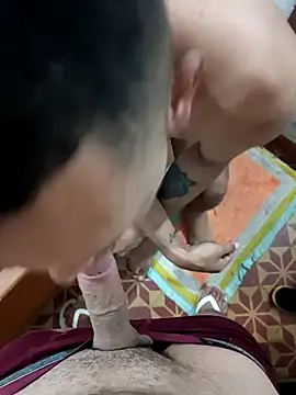 eupica1195 online show from October 19, 2025, 6:36 am