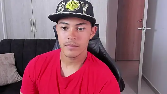 Iamdylan777 online show from October 9, 2025, 2:04 pm