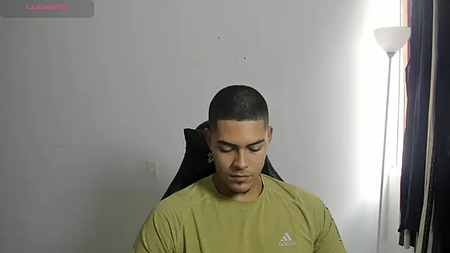 Iamdylan777 online show from February 13, 2026, 12:23 pm