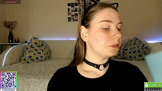 MurrrWorren online show from February 25, 2025, 5:52 am