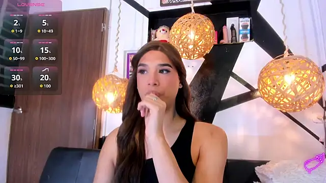 victoria aleia  online show from January 14, 2026, 11:31 pm