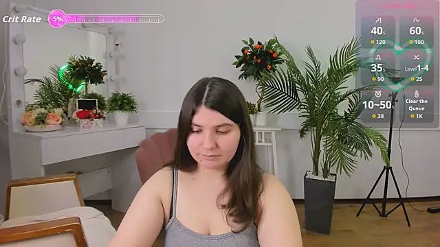 Viola  Shy online show from October 15, 2025, 8:42 pm