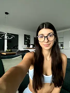 Wildberry  online show from December 23, 2025, 8:23 am