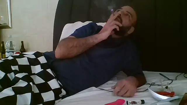 Snapshot of Denisilboss chatting on March 21, 2026, 2:20 pm Denisilboss online show from March 21, 2026, 2:20 pm