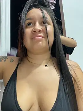 Pretty Isadora online show from January 15, 2025, 3:11 am