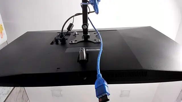 Vero Lodge online show from February 25, 2025, 10:29 pm