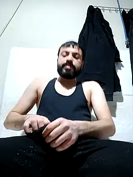 Snapshot of Kaan1607 chatting on December 5, 2024, 6:22 pm Kaan1607 online show from December 5, 2024, 6:22 pm