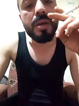 Snapshot of Kaan1607 chatting on November 21, 2025, 10:19 pm Kaan1607 online show from November 21, 2025, 10:19 pm