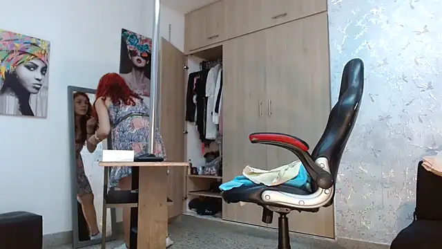 Snapshot of Samantabrown_ chatting on March 20, 2025, 10:54 am Samantabrown online show from March 20, 2025, 10:54 am