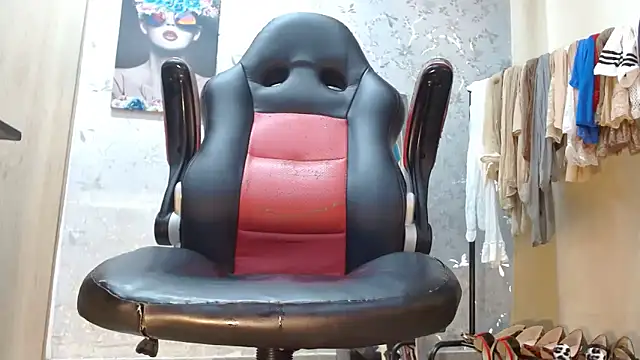 Snapshot of Samantabrown_ chatting on December 15, 2025, 11:36 am Samantabrown online show from December 15, 2025, 11:36 am