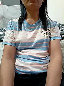 Snapshot of Asian_girl13 chatting on April 21, 2026, 3:24 am Asian girl13 online show from April 21, 2026, 3:24 am