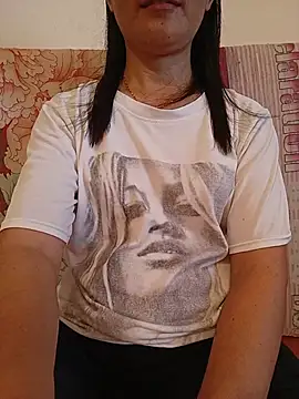 Snapshot of Asian_girl13 chatting on May 24, 2026, 3:00 am Asian girl13 online show from May 24, 2026, 3:00 am