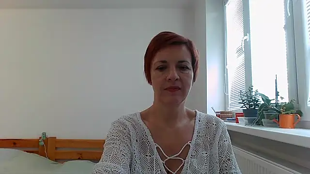 Snapshot of LoraLoraMay chatting on October 12, 2025, 12:48 pm LoraLoraMay online show from October 12, 2025, 12:48 pm