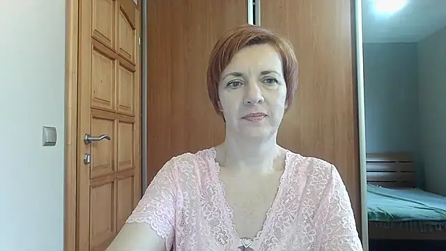 Snapshot of LoraLoraMay chatting on February 7, 2026, 1:26 pm LoraLoraMay online show from February 7, 2026, 1:26 pm