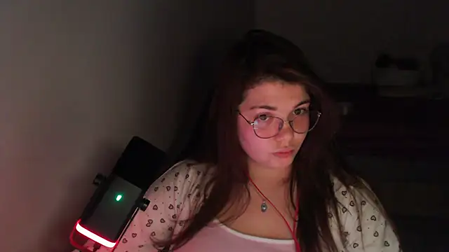 helengilmor online show from March 5, 2026, 6:15 pm