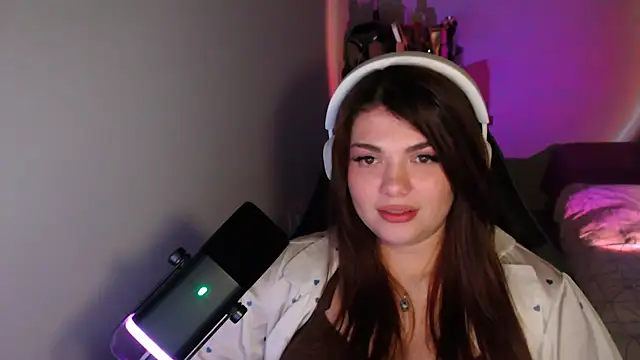 helengilmor online show from April 29, 2026, 5:30 pm