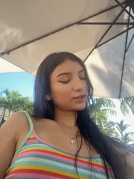 loly-yandere online show from January 18, 2025, 8:19 pm