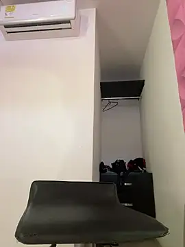 loly-yandere online show from March 6, 2025, 8:48 pm