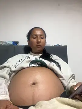 luna asss online show from October 29, 2025, 3:47 pm