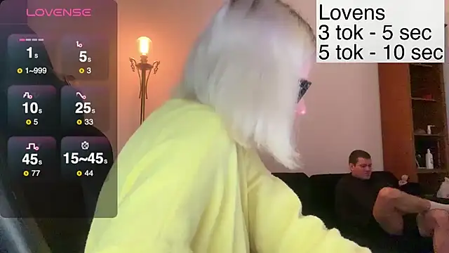 Sexy Sweets online show from November 15, 2025, 4:58 pm