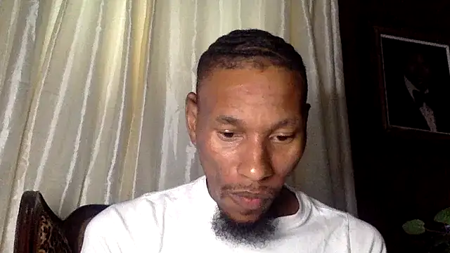 KingDerRico online show from October 15, 2025, 10:10 pm