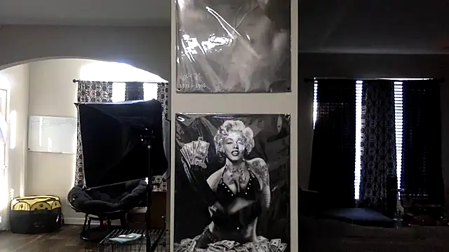 KingDerRico online show from December 19, 2025, 7:32 pm