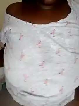 Snapshot of Your_Bunny255 chatting on March 20, 2025, 8:20 am Your Bunny255 online show from March 20, 2025, 8:20 am