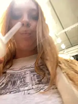 Sweet   Emily online show from December 10, 2024, 2:17 pm