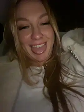 Sweet   Emily online show from December 18, 2024, 7:19 pm