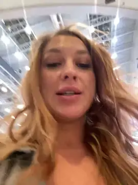 Sweet   Emily online show from January 19, 2025, 2:17 pm