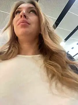 Sweet   Emily online show from January 29, 2025, 2:10 pm