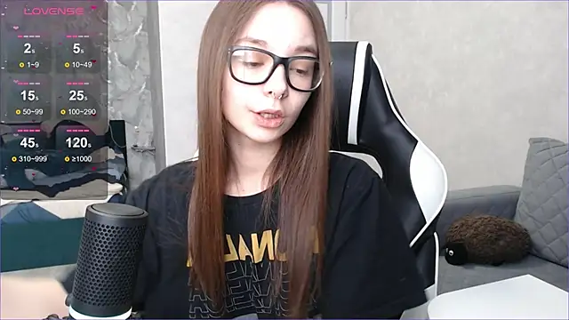 Amarieni online show from February 21, 2025, 10:28 am