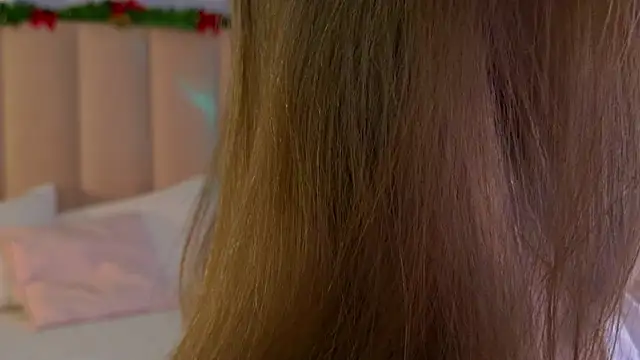 Eva Natsumi online show from December 16, 2024, 5:27 am