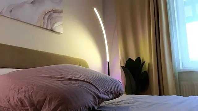 Eva Natsumi online show from February 26, 2025, 12:36 pm