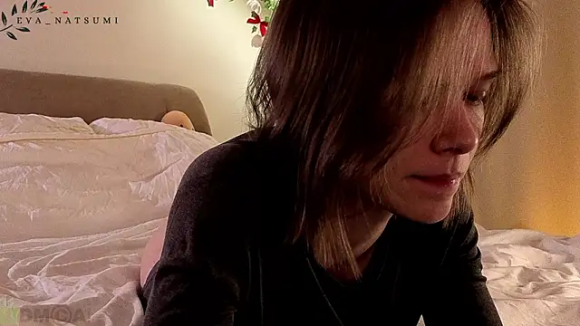 Snapshot of Eva_Natsumi chatting on March 4, 2026, 6:47 pm Eva Natsumi online show from March 4, 2026, 6:47 pm