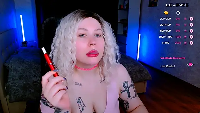 Blueberry-baby online show from December 13, 2025, 7:53 pm