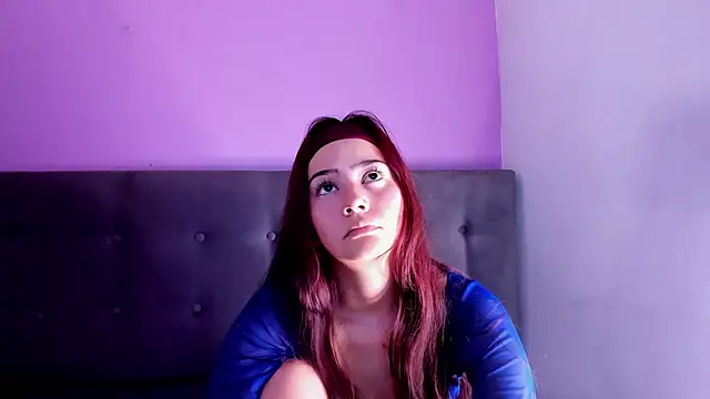 Alejita699 online show from June 2, 2026, 7:05 pm