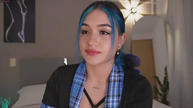 AnnyHizzle online show from December 20, 2025, 2:29 am