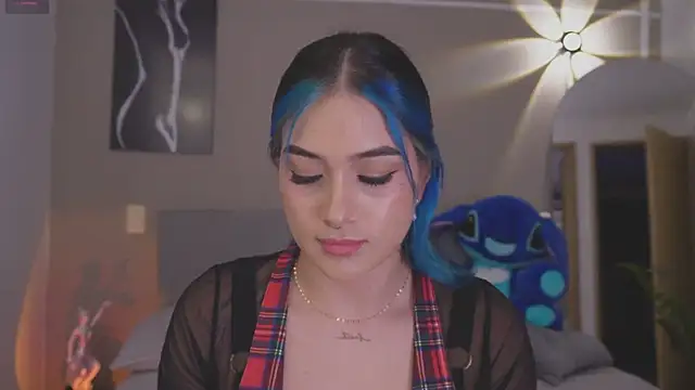 AnnyHizzle online show from December 23, 2025, 2:31 am